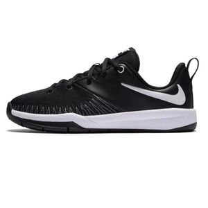 Nike Team Hustle D7 Low Black & White Athletic Gym Shoes Kids Size 4.5 Youth